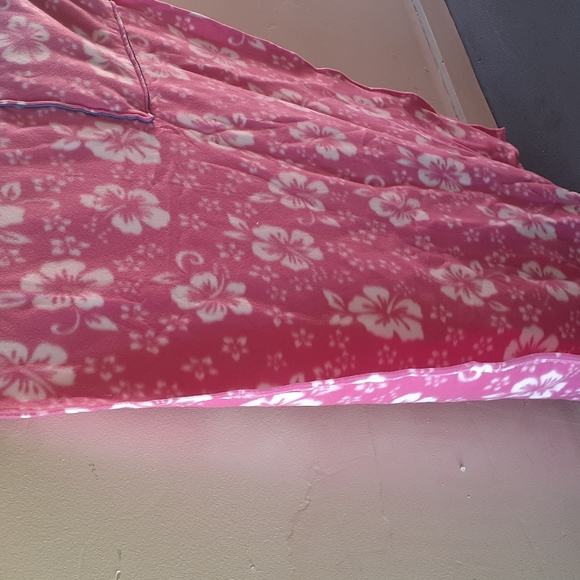 COPY - DENIM blue & Pink Dog Paw Print Tote bag Pet picnic Bag & Blanket 2 in 1 - Picture 9 of 16